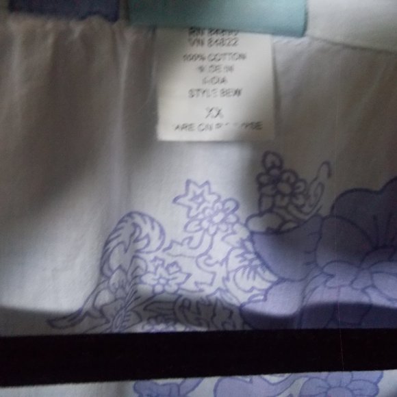 Sara Morgan XXL Women's Coastal Grandma 3/4' Sleeve Floral Top - Picture 8 of 8